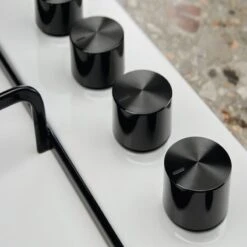 Electrolux KGS6404W 60cm GAS HOB - White -Home Kitchen e l electrolux kgs6404w control1