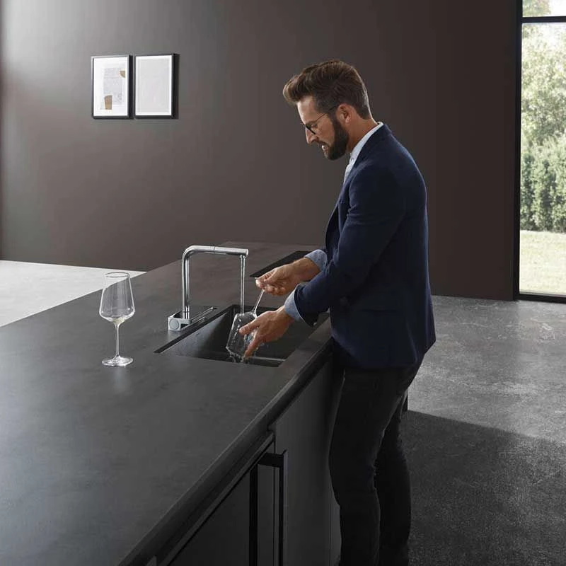 Hansgrohe Aquno Select M81 Single Lever Kitchen Mixer Tap 250 With Pull-Out Spray 2 Spray Modes - Chrome - 73836000 5 Hansgrohe Aquno Select M81 Single Lever Kitchen Mixer Tap 250 With Pull-Out Spray 2 Spray Modes - Chrome - 73836000 - Image 3