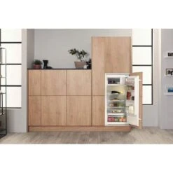 Hotpoint HSZ 12 A2D.UK 1 Built In Fridge With Ice Box - White -Home Kitchen h o hotpoint hsz12a2duk1 3