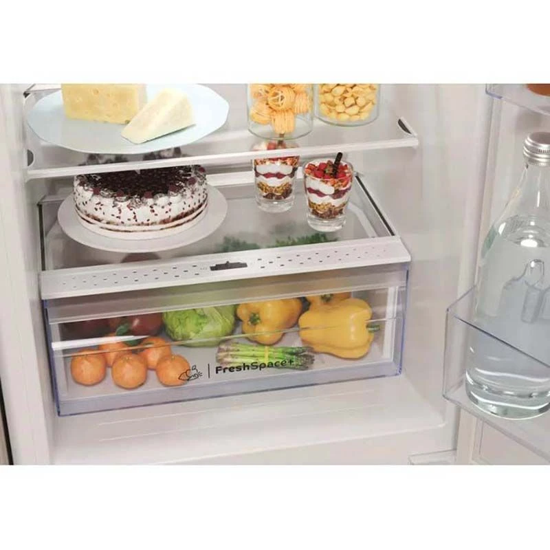 Indesit IBC18 5050 F1 Built-In Frost Free 50/50 Fridge Freezer - White 7 Indesit IBC18 5050 F1 Built-In Frost Free 50/50 Fridge Freezer - White - Image 5